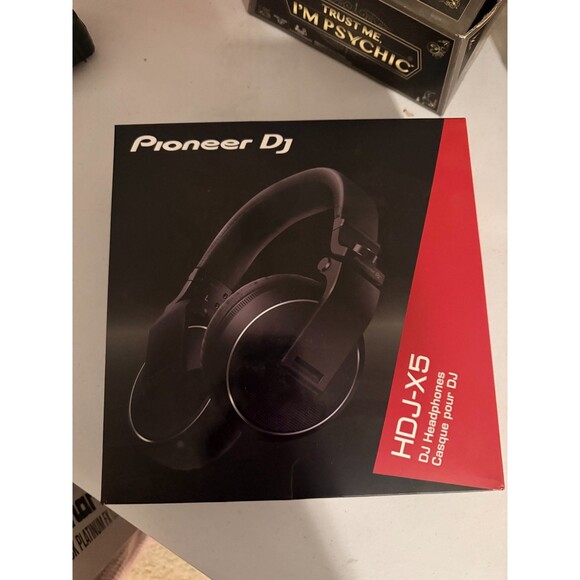 Pioneer DJ HDJ-X5-K DJ HEADPHONES (BLACK) with Carry Case - Picture 1 of 3